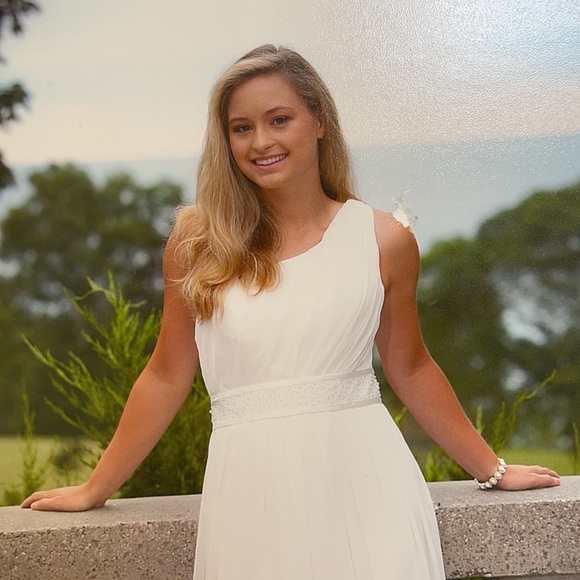 Bill Levkoff One-Shoulder Gown - Picture 2 of 4